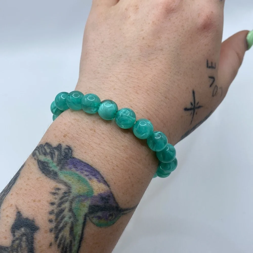 Green Beaded Dangle Bracelet